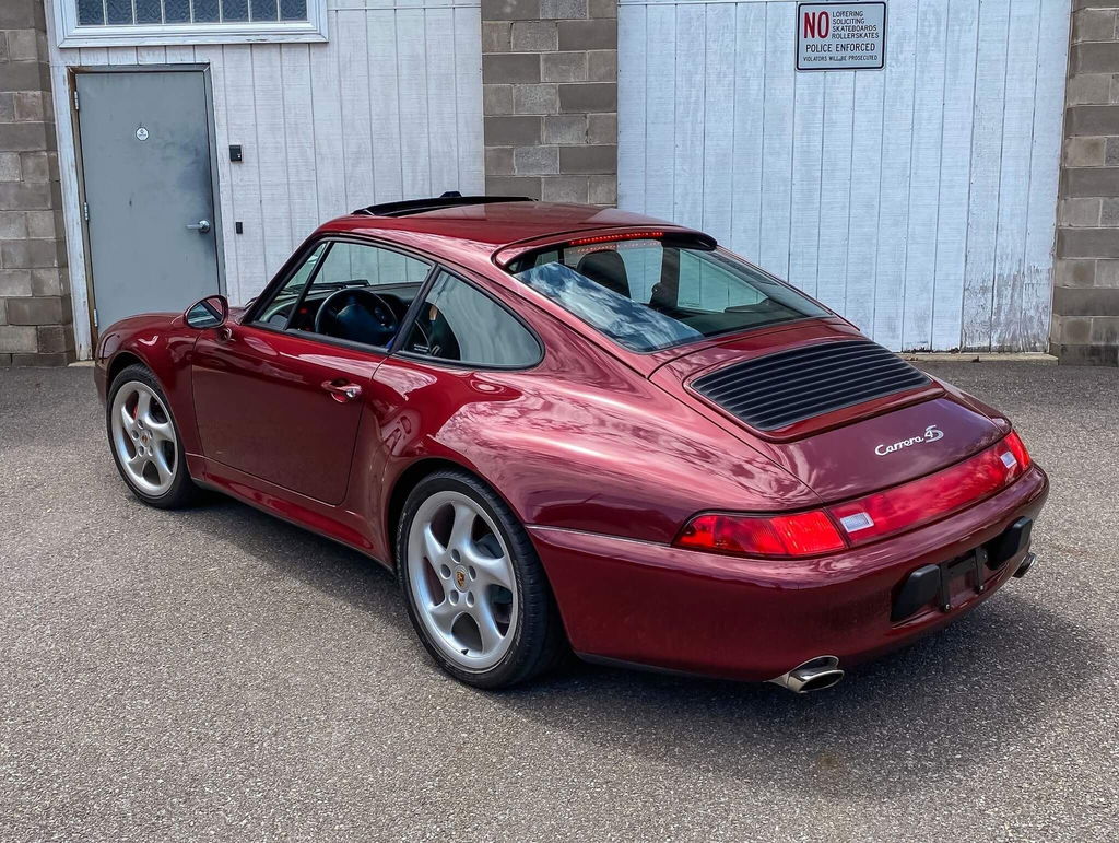Porsche 993 Carrera 4S