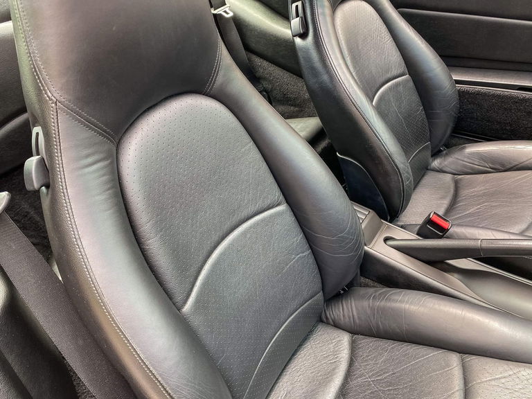 Porsche 993 Carrera 4S