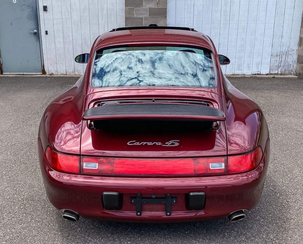 Porsche 993 Carrera 4S