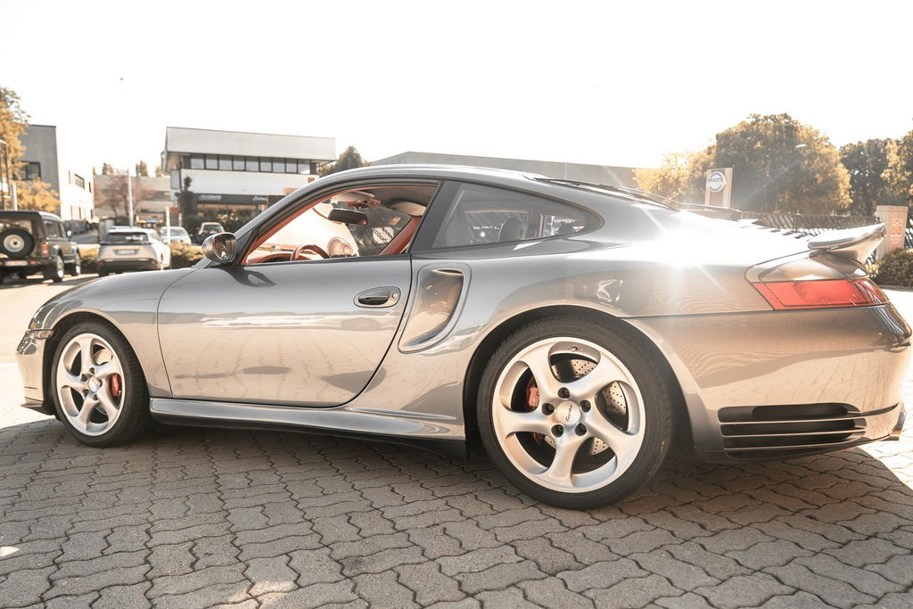 Porsche 996 Turbo