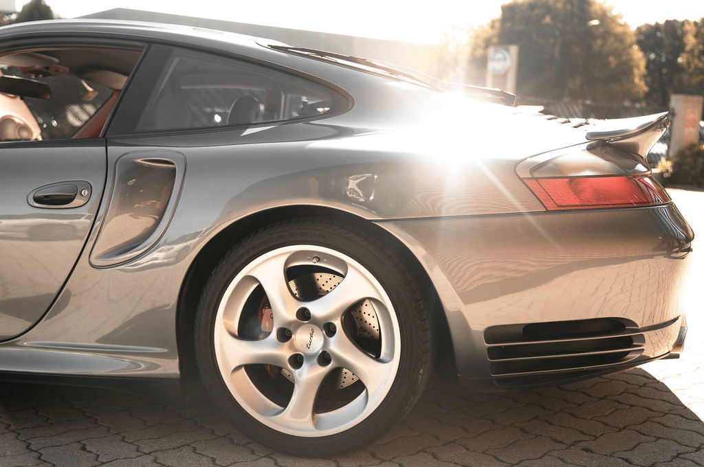 Porsche 996 Turbo