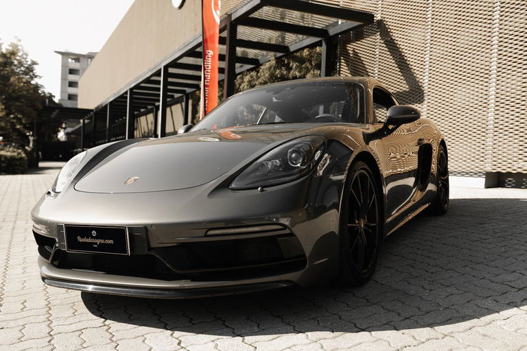 Porsche 718 Cayman GTS