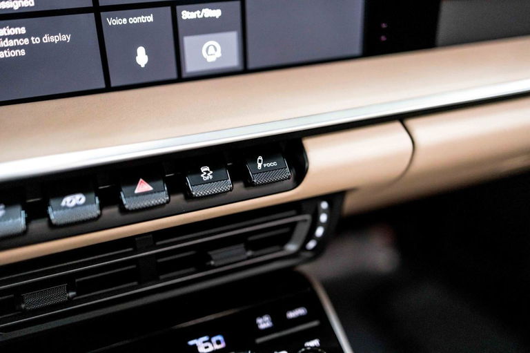 Porsche 992 Heritage Design Edition