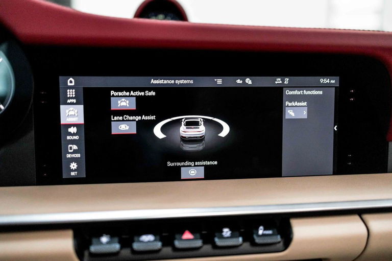 Porsche 992 Heritage Design Edition