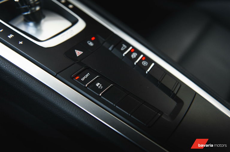 Porsche 718 Cayman S