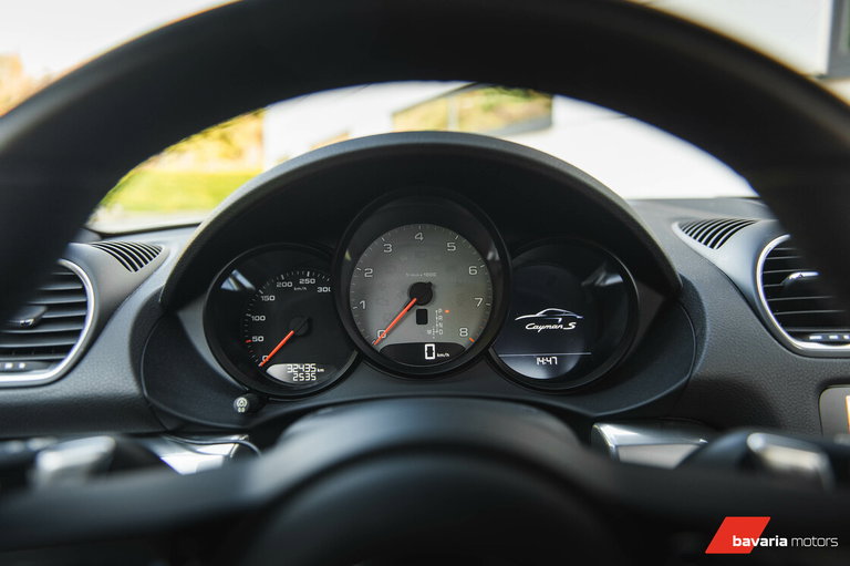 Porsche 718 Cayman S