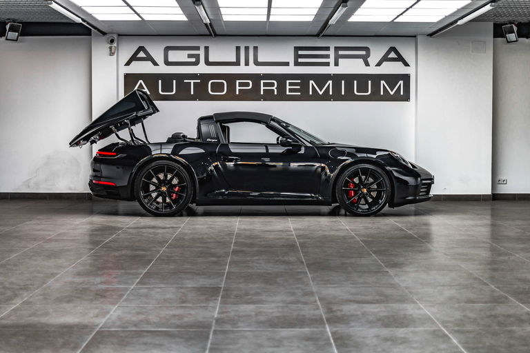 Porsche 992 Targa 4S