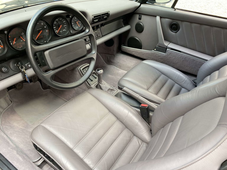 Porsche 964 Carrera 4