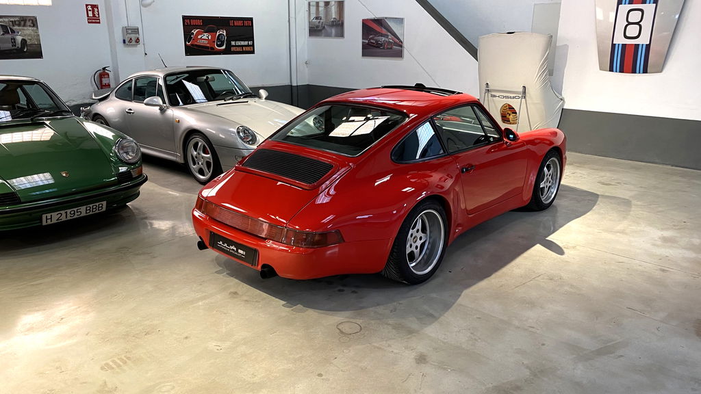 Porsche 964 Carrera 4