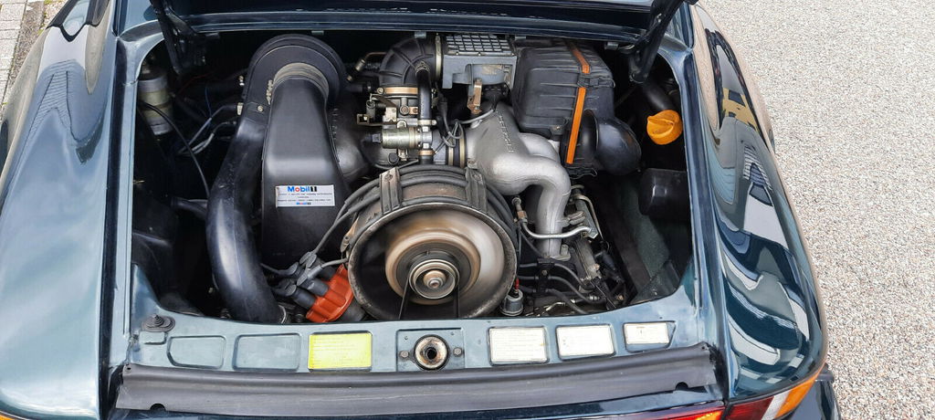 Porsche 911 Carrera 3.2