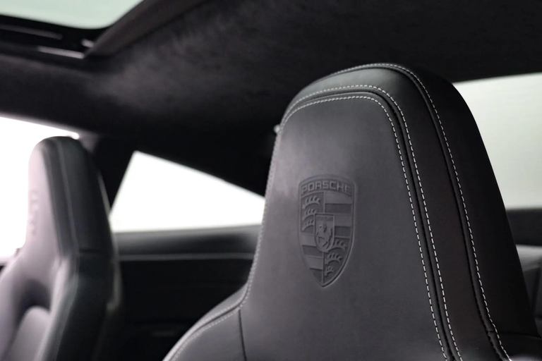 Porsche 992 Carrera S