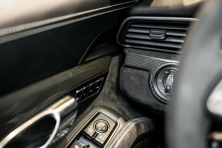 Porsche 991.2 Carrera GTS