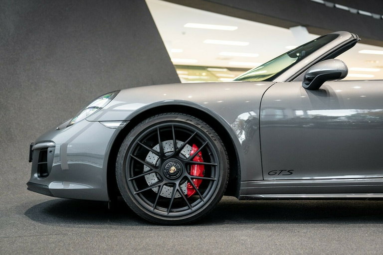 Porsche 991.2 Carrera GTS