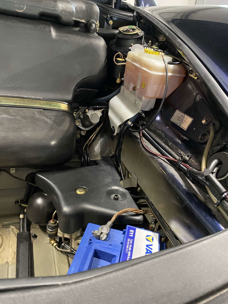 Porsche 964 Carrera 4