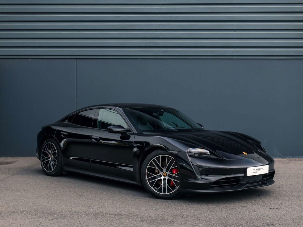 Porsche Taycan 4S
