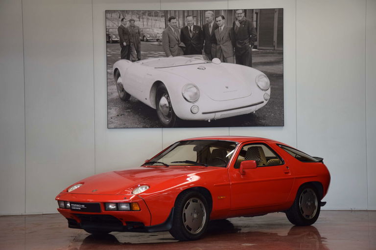 Porsche 928 S