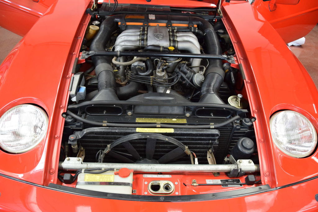 Porsche 928 S