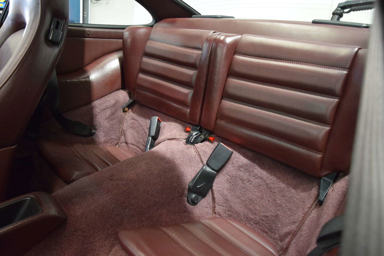 Porsche 964 Carrera 4