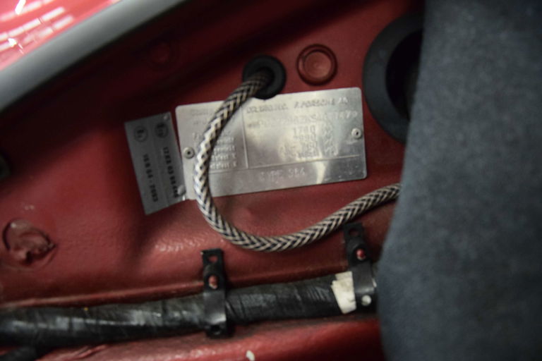 Porsche 964 Carrera 4