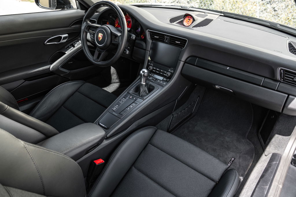 Porsche 991 GT3 Touring