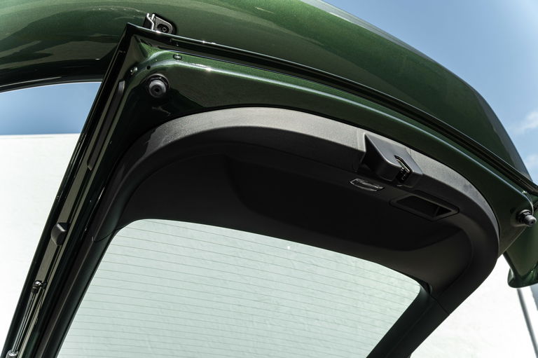 Porsche 718 Cayman GT4