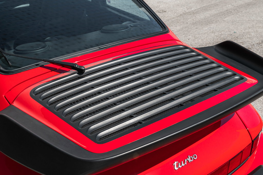 Porsche 911 Turbo Flachbau