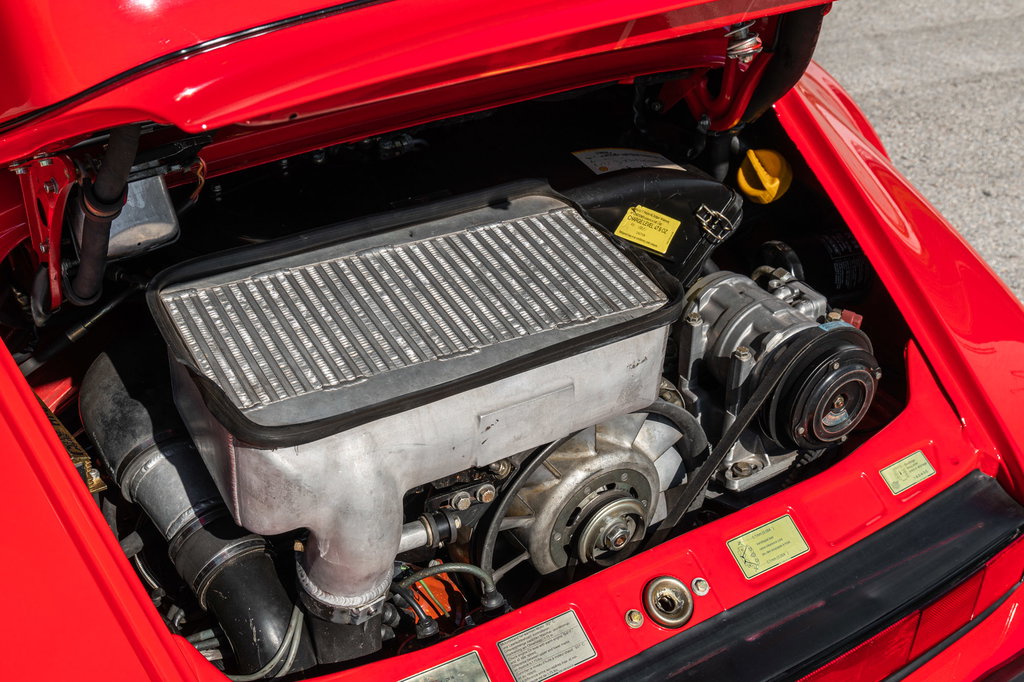 Porsche 911 Turbo Flachbau