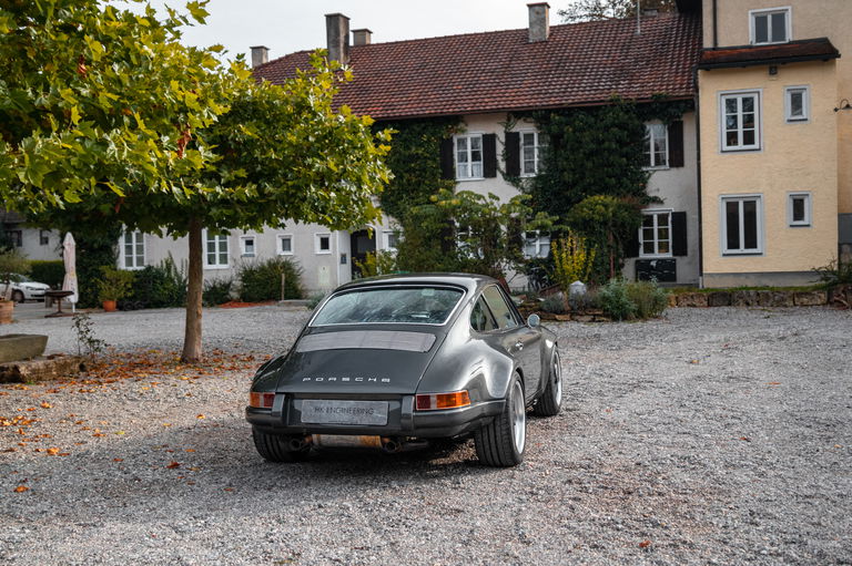 Porsche 911 Backdate