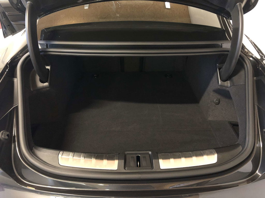 Porsche Taycan Turbo