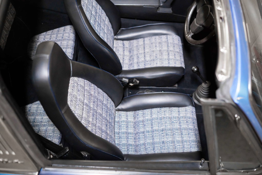 Porsche 911 Carrera 2,7