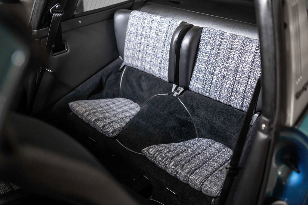 Porsche 911 Carrera 2,7