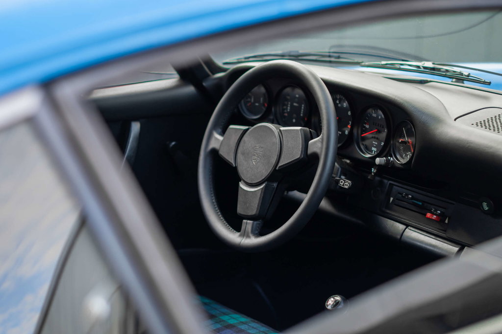 Porsche 911 Carrera 2,7