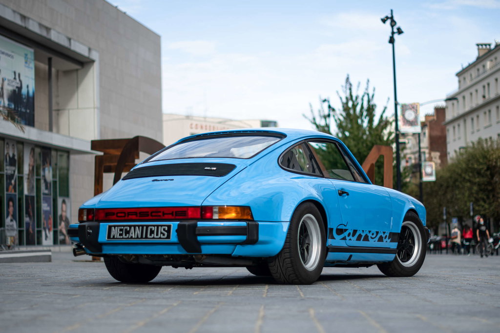 Porsche 911 Carrera 2,7