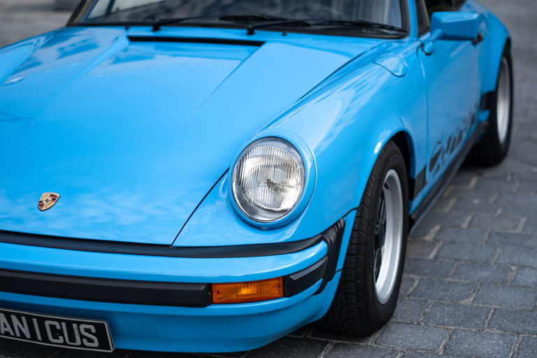 Porsche 911 Carrera 2,7