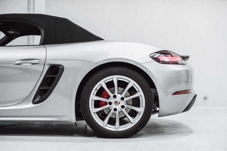Porsche 718 Boxster S