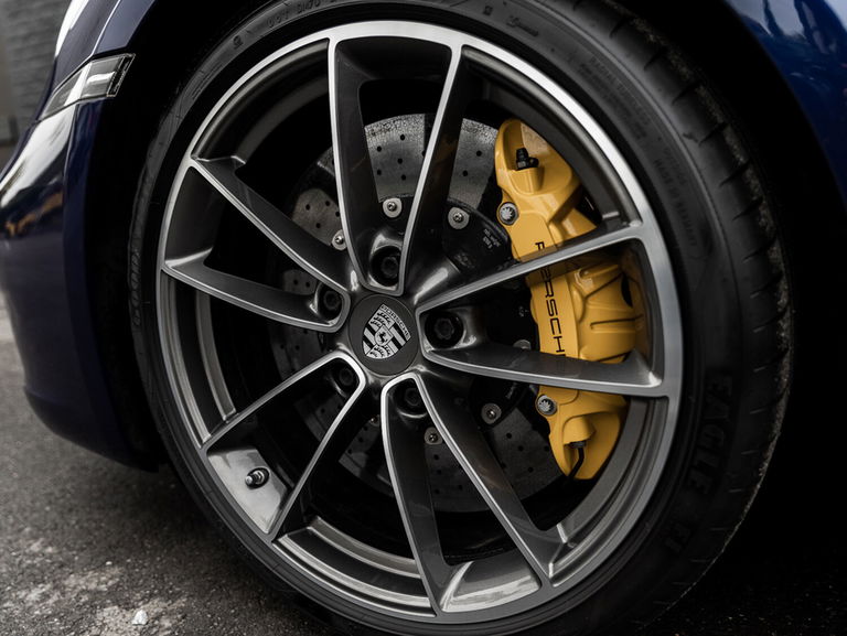 Porsche 992 Carrera 4S