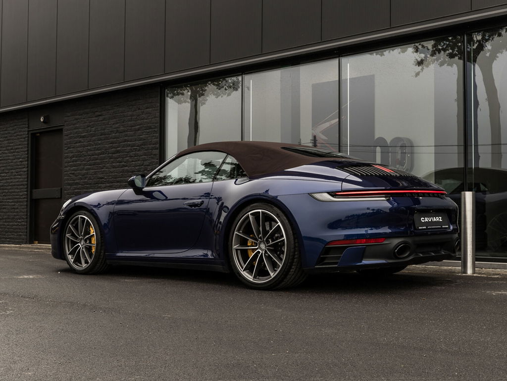 Porsche 992 Carrera 4S