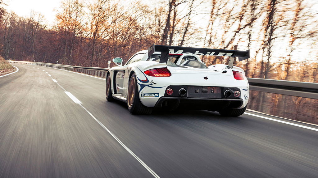 Porsche Carrera GT-R
