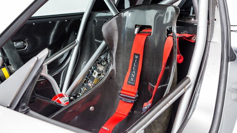 Porsche Carrera GT-R