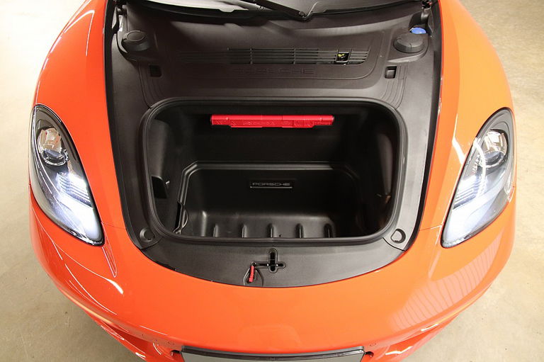 Porsche 718 Boxster S