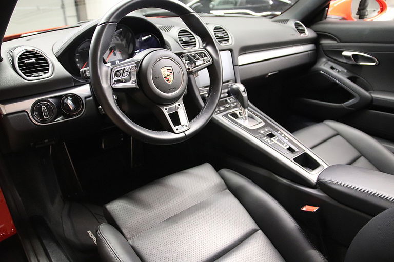 Porsche 718 Boxster S