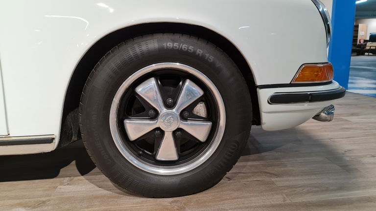 Porsche 911 S (F-Modell)