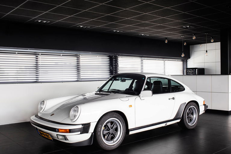 Porsche 911 Carrera 3.2