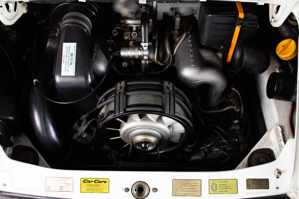 Porsche 911 Carrera 3.2
