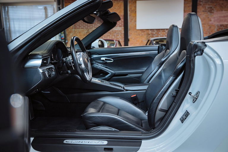 Porsche 991 Carrera 4S