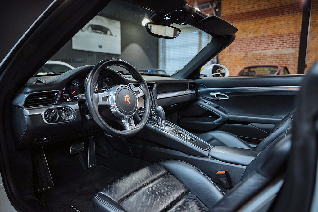 Porsche 991 Carrera 4S