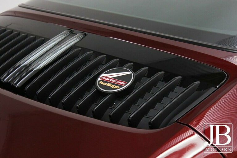 Porsche 992 Heritage Design Edition