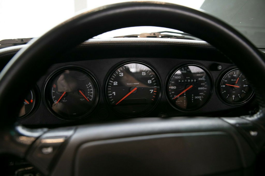 Porsche 964 Carrera 2