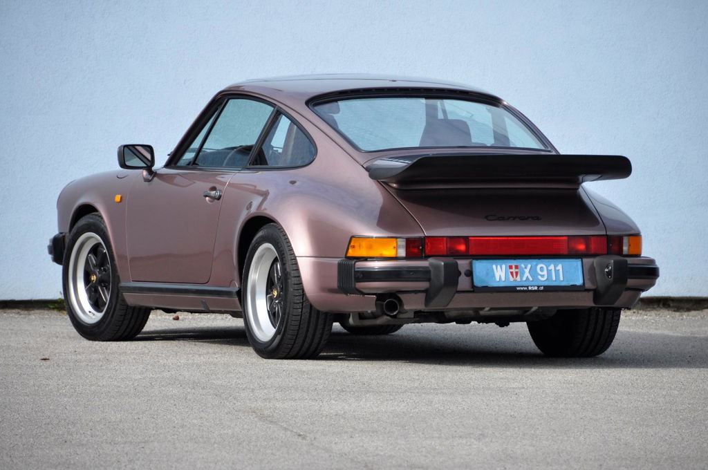 Porsche 911 Carrera 3.2 (KAT)