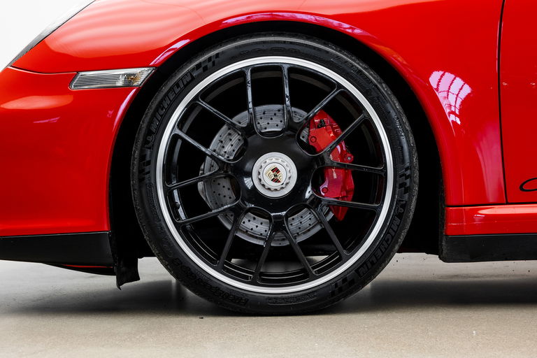 Porsche 997.2 Carrera GTS